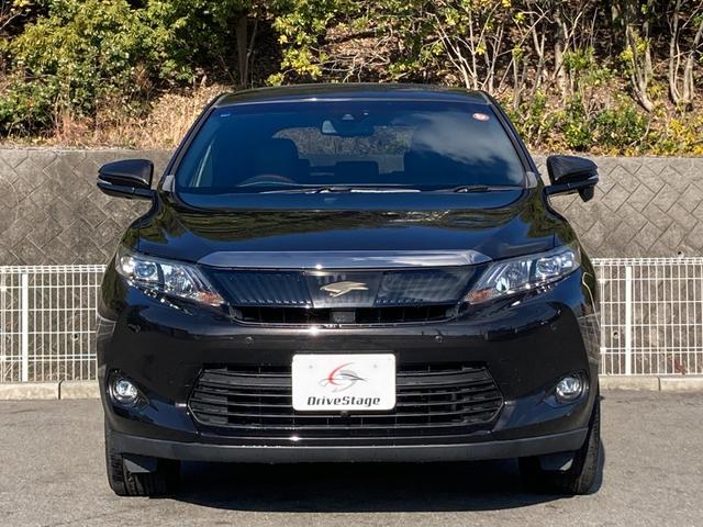 ハリアー プレミアム　禁煙車　純正ナビ　フロント・バックカメラ　ハーフレザーシート　パワーシート　レーダークルーズコントロール　衝突軽減ブレーキ　レーンキープ　パワーバックドア　ＬＥＤヘッドライト　純正１８インチアルミ（43枚目）