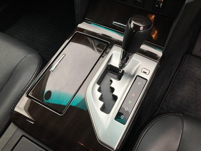 カムリ ハイブリッド　レザーパッケージ　禁煙　モデリスタエアロ　黒革　純正１７インチＡＷ　純正ナビ　前席シートヒーター　クルーズコントロール　バックカメラ　ＨＩＤヘッドライト　フルセグ　プッシュスタート　ＥＴＣ　Ｂｌｕｅｔｏｏｔｈ接続（26枚目）