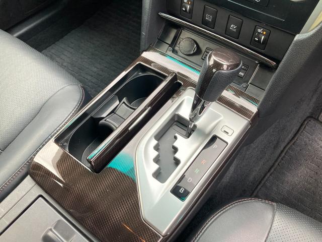 カムリ ハイブリッド　レザーパッケージ　禁煙　モデリスタエアロ　黒革　純正１７インチＡＷ　純正ナビ　前席シートヒーター　クルーズコントロール　バックカメラ　ＨＩＤヘッドライト　フルセグ　プッシュスタート　ＥＴＣ　Ｂｌｕｅｔｏｏｔｈ接続（27枚目）