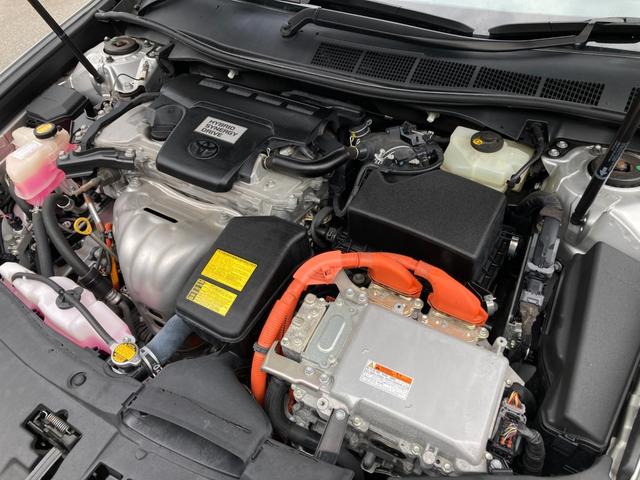 カムリ ハイブリッド　レザーパッケージ　禁煙　モデリスタエアロ　黒革　純正１７インチＡＷ　純正ナビ　前席シートヒーター　クルーズコントロール　バックカメラ　ＨＩＤヘッドライト　フルセグ　プッシュスタート　ＥＴＣ　Ｂｌｕｅｔｏｏｔｈ接続（39枚目）