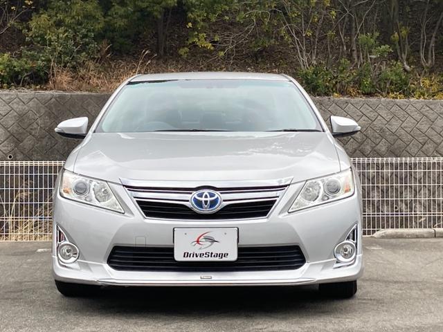 カムリ ハイブリッド　レザーパッケージ　禁煙　モデリスタエアロ　黒革　純正１７インチＡＷ　純正ナビ　前席シートヒーター　クルーズコントロール　バックカメラ　ＨＩＤヘッドライト　フルセグ　プッシュスタート　ＥＴＣ　Ｂｌｕｅｔｏｏｔｈ接続（40枚目）