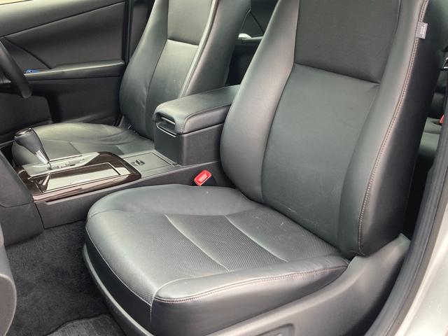 カムリ ハイブリッド　レザーパッケージ　禁煙　モデリスタエアロ　黒革　純正１７インチＡＷ　純正ナビ　前席シートヒーター　クルーズコントロール　バックカメラ　ＨＩＤヘッドライト　フルセグ　プッシュスタート　ＥＴＣ　Ｂｌｕｅｔｏｏｔｈ接続（42枚目）