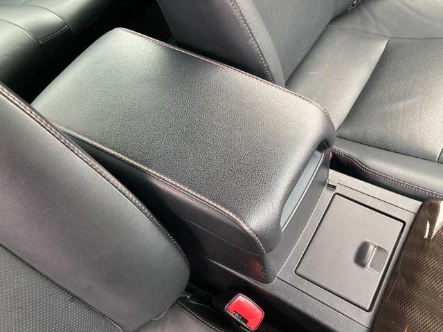 カムリ ハイブリッド　レザーパッケージ　禁煙　モデリスタエアロ　黒革　純正１７インチＡＷ　純正ナビ　前席シートヒーター　クルーズコントロール　バックカメラ　ＨＩＤヘッドライト　フルセグ　プッシュスタート　ＥＴＣ　Ｂｌｕｅｔｏｏｔｈ接続（48枚目）