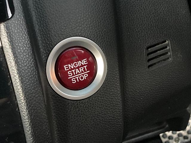 フィット ＲＳ　禁煙車　社外メモリーナビ　バックカメラ　インテリキー　クルーズコントロール　ＬＥＤヘッドライト　パドルシフト　オートライト　フルセグＴＶ　Ｂｌｕｅｔｏｏｔｈ　純正１６インチアルミ　電格ミラー　ＥＴＣ（21枚目）