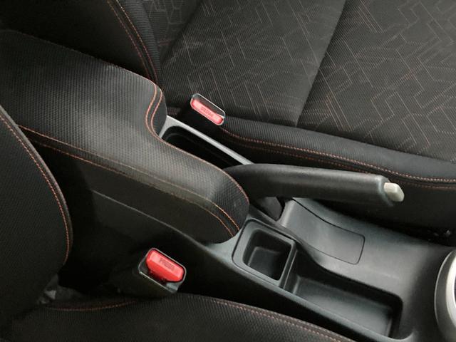 フィット ＲＳ　禁煙車　社外メモリーナビ　バックカメラ　インテリキー　クルーズコントロール　ＬＥＤヘッドライト　パドルシフト　オートライト　フルセグＴＶ　Ｂｌｕｅｔｏｏｔｈ　純正１６インチアルミ　電格ミラー　ＥＴＣ（24枚目）