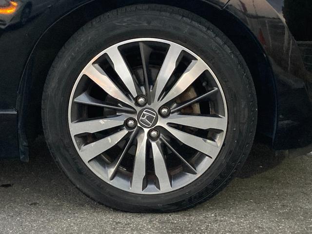 フィット ＲＳ　禁煙車　社外メモリーナビ　バックカメラ　インテリキー　クルーズコントロール　ＬＥＤヘッドライト　パドルシフト　オートライト　フルセグＴＶ　Ｂｌｕｅｔｏｏｔｈ　純正１６インチアルミ　電格ミラー　ＥＴＣ（29枚目）