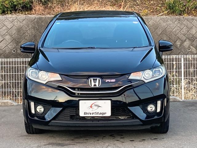 フィット ＲＳ　禁煙車　社外メモリーナビ　バックカメラ　インテリキー　クルーズコントロール　ＬＥＤヘッドライト　パドルシフト　オートライト　フルセグＴＶ　Ｂｌｕｅｔｏｏｔｈ　純正１６インチアルミ　電格ミラー　ＥＴＣ（34枚目）
