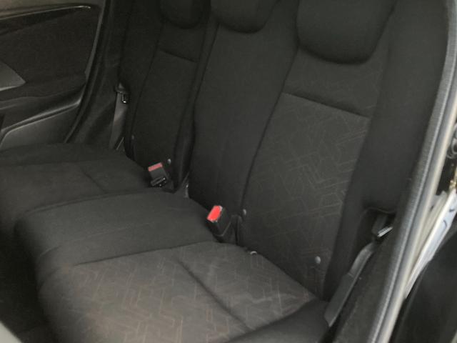 フィット ＲＳ　禁煙車　社外メモリーナビ　バックカメラ　インテリキー　クルーズコントロール　ＬＥＤヘッドライト　パドルシフト　オートライト　フルセグＴＶ　Ｂｌｕｅｔｏｏｔｈ　純正１６インチアルミ　電格ミラー　ＥＴＣ（39枚目）