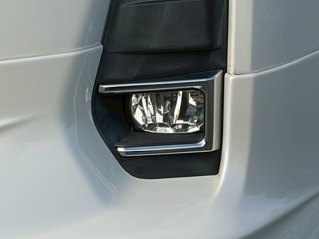 ノア Ｓｉ　モデリスタエアロ　禁煙　純正ナビ　バックカメラ　インテリキー　両側パワースライド　衝突軽減ブレーキ　レーンキープ　クルーズコントロール　ＬＥＤヘッドライト　ＵＳＢポート　ＥＴＣ　純正１６ＡＷ　８人乗り（45枚目）