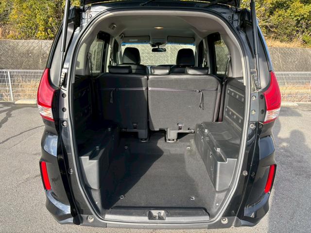 フリード＋ Ｇ・ホンダセンシング　禁煙　ホンダセンシング　純正ナビ　バックカメラ　両側電動スライドドア　衝突軽減ブレーキ　アダプティブクルーズ　フルセグＴＶ　ＤＶＤ再生可　Ｂｌｕｅｔｏｏｔｈ　ＥＴＣ　スマートキー　アイドリングストップ（33枚目）