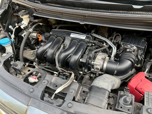 フリード＋ Ｇ・ホンダセンシング　禁煙　ホンダセンシング　純正ナビ　バックカメラ　両側電動スライドドア　衝突軽減ブレーキ　アダプティブクルーズ　フルセグＴＶ　ＤＶＤ再生可　Ｂｌｕｅｔｏｏｔｈ　ＥＴＣ　スマートキー　アイドリングストップ（34枚目）