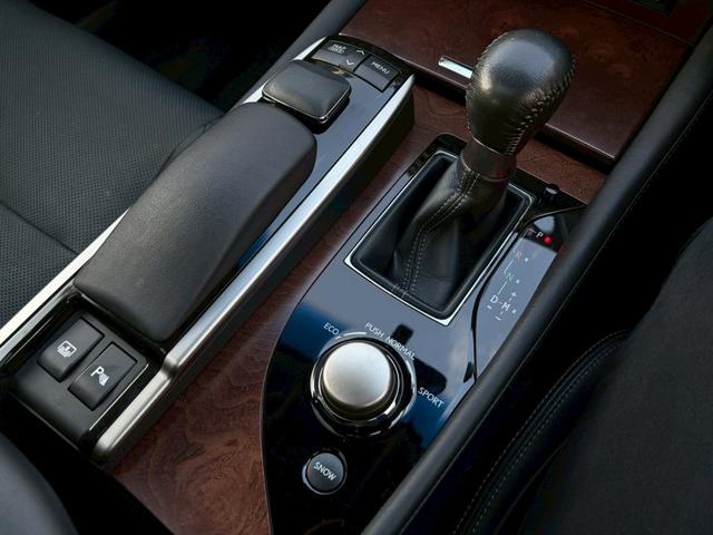 ��������f�����ւ̌f�ڎʐ^�ȊO�ɂ��A���p�����������܂����炲��]�̉ӏ��ɂ��Ďʐ^�������肷�邱�Ƃ��\�ł��B���C�y�ɂ�����������������