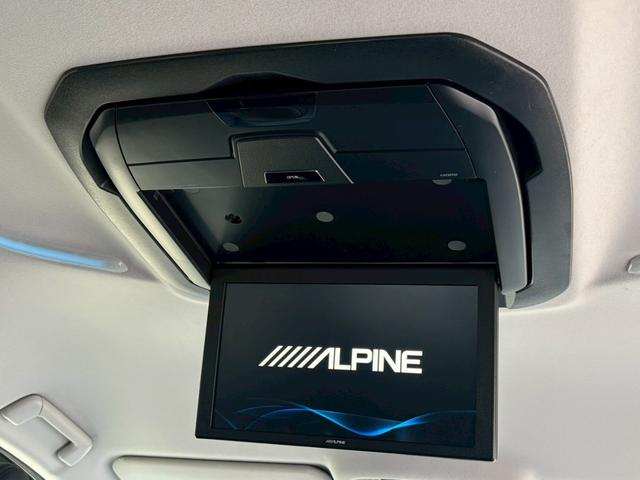 アルファード ２．５Ｓ　Ｃパッケージ　１オーナー　禁煙　社外１１型ナビ　フリップダウンモニター　ドラレコ　黒革　バックカメラ　パワーシート　前席シート冷暖　ステアリングヒーター　レーダークルーズ　パワーバックドア　純正１８ＡＷ　車検整備付（8枚目）