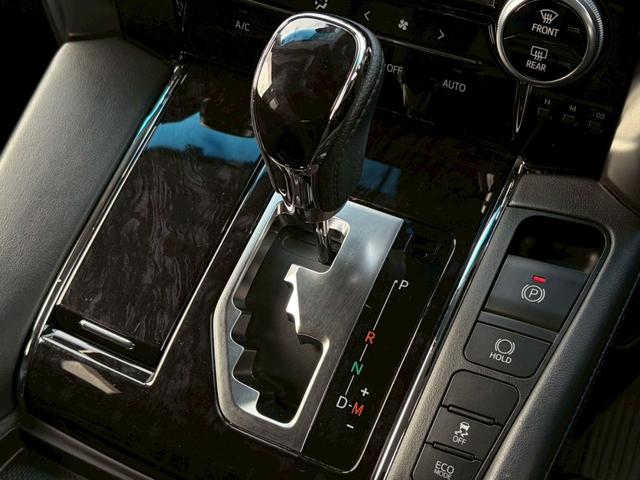 アルファード ２．５Ｓ　Ｃパッケージ　１オーナー　禁煙　社外１１型ナビ　フリップダウンモニター　ドラレコ　黒革　バックカメラ　パワーシート　前席シート冷暖　ステアリングヒーター　レーダークルーズ　パワーバックドア　純正１８ＡＷ　車検整備付（20枚目）