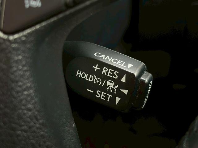 アルファード ２．５Ｓ　Ｃパッケージ　１オーナー　禁煙　社外１１型ナビ　フリップダウンモニター　ドラレコ　黒革　バックカメラ　パワーシート　前席シート冷暖　ステアリングヒーター　レーダークルーズ　パワーバックドア　純正１８ＡＷ　車検整備付（27枚目）