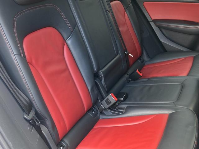 ＳＱ５ ベースグレード　ユーザー買取　アシスタンスＰＫＧ　黒／赤ナッパレザー　純正２１インチＡＷ　Ｂａｎｇ＆Ｏｌｕｆｓｅｎ　ＡＣＣ　メモリ付パワーシート　純正ナビ　バックカメラ　ドラレコ　パワーバックドア　ＢＳＭ　禁煙（11枚目）