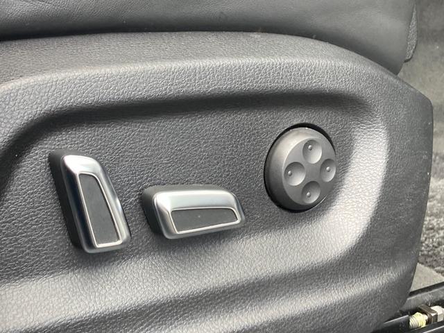 ＳＱ５ ベースグレード　ユーザー買取　アシスタンスＰＫＧ　黒／赤ナッパレザー　純正２１インチＡＷ　Ｂａｎｇ＆Ｏｌｕｆｓｅｎ　ＡＣＣ　メモリ付パワーシート　純正ナビ　バックカメラ　ドラレコ　パワーバックドア　ＢＳＭ　禁煙（22枚目）