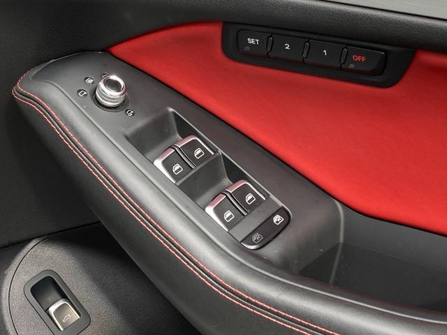 ＳＱ５ ベースグレード　ユーザー買取　アシスタンスＰＫＧ　黒／赤ナッパレザー　純正２１インチＡＷ　Ｂａｎｇ＆Ｏｌｕｆｓｅｎ　ＡＣＣ　メモリ付パワーシート　純正ナビ　バックカメラ　ドラレコ　パワーバックドア　ＢＳＭ　禁煙（26枚目）