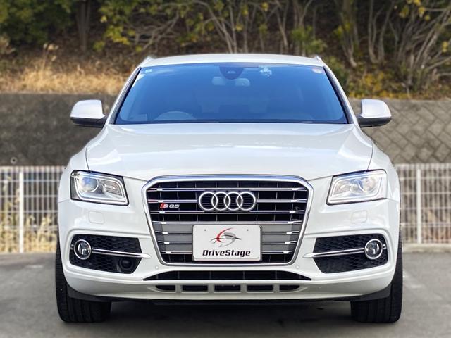 ＳＱ５ ベースグレード　ユーザー買取　アシスタンスＰＫＧ　黒／赤ナッパレザー　純正２１インチＡＷ　Ｂａｎｇ＆Ｏｌｕｆｓｅｎ　ＡＣＣ　メモリ付パワーシート　純正ナビ　バックカメラ　ドラレコ　パワーバックドア　ＢＳＭ　禁煙（43枚目）