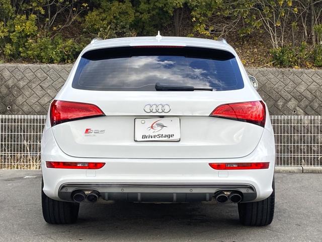 ＳＱ５ ベースグレード　ユーザー買取　アシスタンスＰＫＧ　黒／赤ナッパレザー　純正２１インチＡＷ　Ｂａｎｇ＆Ｏｌｕｆｓｅｎ　ＡＣＣ　メモリ付パワーシート　純正ナビ　バックカメラ　ドラレコ　パワーバックドア　ＢＳＭ　禁煙（44枚目）