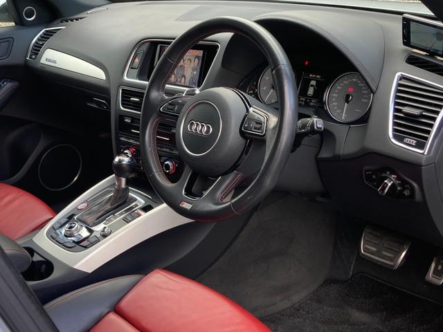 ＳＱ５ ベースグレード　ユーザー買取　アシスタンスＰＫＧ　黒／赤ナッパレザー　純正２１インチＡＷ　Ｂａｎｇ＆Ｏｌｕｆｓｅｎ　ＡＣＣ　メモリ付パワーシート　純正ナビ　バックカメラ　ドラレコ　パワーバックドア　ＢＳＭ　禁煙（47枚目）