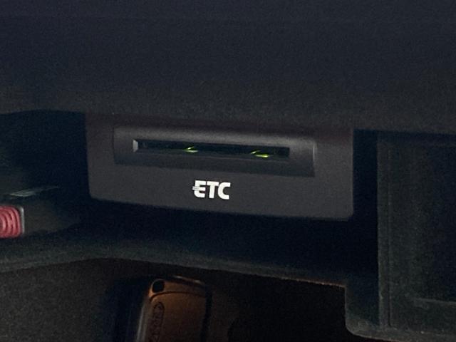 ＳＱ５ ベースグレード　ユーザー買取　アシスタンスＰＫＧ　黒／赤ナッパレザー　純正２１インチＡＷ　Ｂａｎｇ＆Ｏｌｕｆｓｅｎ　ＡＣＣ　メモリ付パワーシート　純正ナビ　バックカメラ　ドラレコ　パワーバックドア　ＢＳＭ　禁煙（54枚目）