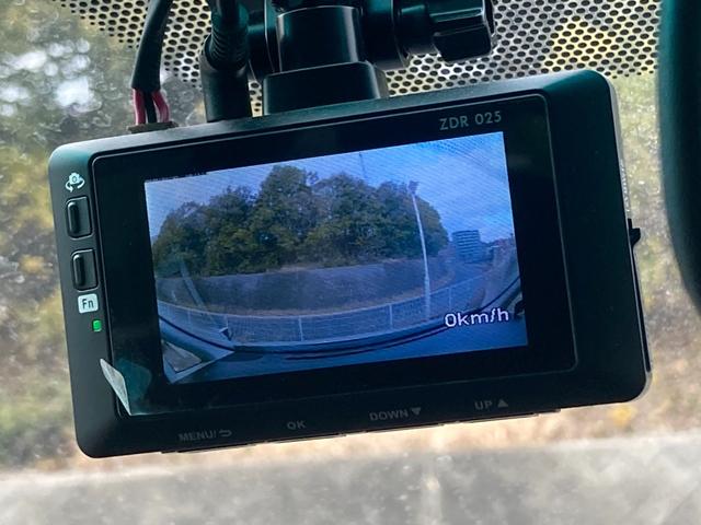 ヴェルファイア ２．４Ｚ　禁煙　アルパイン８インチナビ　フリップダウンモニター　両側パワースライドドア　バックカメラ　フルセグ　　前後クリアランスソナー　純正１８インチアルミ　前後ドラレコ　ＥＴＣ　スマートキー　８人乗り（25枚目）