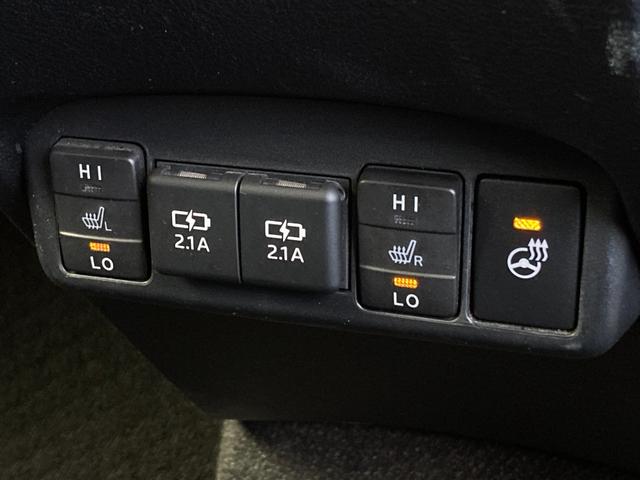 シエンタ Ｇ　クエロ　ワンオーナー　ユーザー買取　禁煙　ハーフレザー　純ナビ　全周囲カメラ　両側パワースライド　セーフティセンス　前席シートヒーター　ステアリングヒーター　ＬＥＤヘッドライト　純正１６ＡＷ　ドラレコ　ＥＴＣ（7枚目）