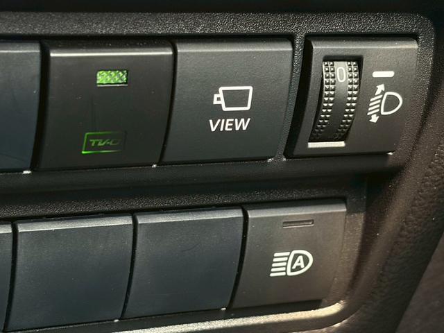 ヤリス ハイブリッドＺ　走行距離９０００キロ！　禁煙車　純正ナビ　全周囲モニター　ドラレコ　レーダークルーズ　衝突軽減　ブラインドスポット　ＬＥＤヘッドライト　前後クリソナ　シートヒーター　ＵＳＢポート　ＥＴＣ　車検整備付（29枚目）