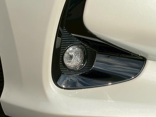 ヤリス ハイブリッドＺ　走行距離９０００キロ！　禁煙車　純正ナビ　全周囲モニター　ドラレコ　レーダークルーズ　衝突軽減　ブラインドスポット　ＬＥＤヘッドライト　前後クリソナ　シートヒーター　ＵＳＢポート　ＥＴＣ　車検整備付（39枚目）