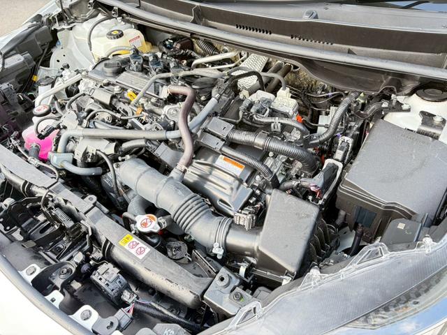 ヤリス ハイブリッドＺ　走行距離９０００キロ！　禁煙車　純正ナビ　全周囲モニター　ドラレコ　レーダークルーズ　衝突軽減　ブラインドスポット　ＬＥＤヘッドライト　前後クリソナ　シートヒーター　ＵＳＢポート　ＥＴＣ　車検整備付（48枚目）