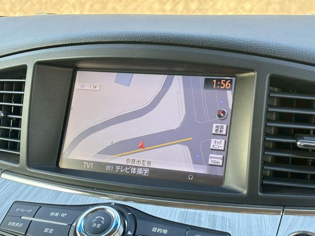 エルグランド ライダー　ブラックライン　黒本革シート　禁煙車　純正ナビ　フリップダウンモニター　黒レザーシート　全周囲カメラ　両側パワースライドドア　ドライブレコーダー　クリアランスソナー　クルーズコントロール　オットマン　フルセグ　ＥＴＣ　車検整備付（9枚目）