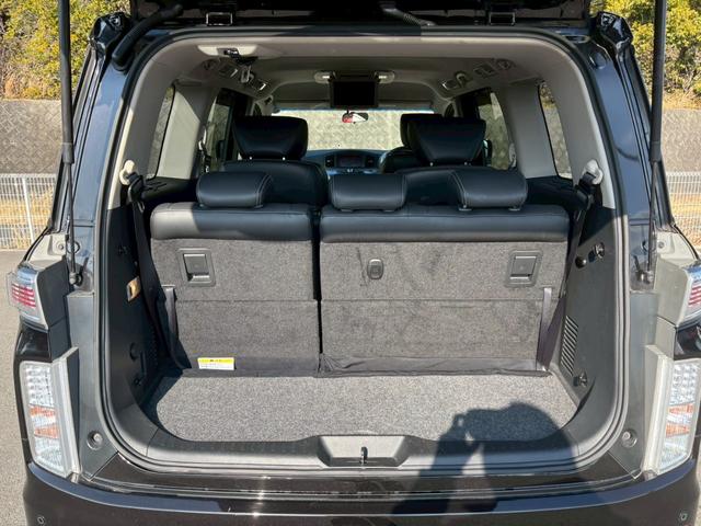 エルグランド ライダー　ブラックライン　黒本革シート　禁煙車　純正ナビ　フリップダウンモニター　黒レザーシート　全周囲カメラ　両側パワースライドドア　ドライブレコーダー　クリアランスソナー　クルーズコントロール　オットマン　フルセグ　ＥＴＣ　車検整備付（37枚目）