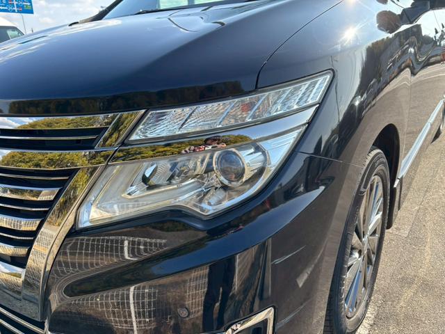 エルグランド ライダー　ブラックライン　黒本革シート　禁煙車　純正ナビ　フリップダウンモニター　黒レザーシート　全周囲カメラ　両側パワースライドドア　ドライブレコーダー　クリアランスソナー　クルーズコントロール　オットマン　フルセグ　ＥＴＣ　車検整備付（43枚目）