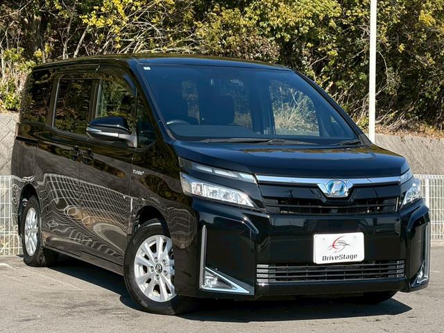 ヴォクシー ハイブリッドＶ　禁煙　両側パワースライドドア　セーフティセンス　純正ナビ　バックカメラ　地デジ　前席シートヒーター　クルーズコントロール　純正１５インチアルミ　スマートキー　ＥＴＣ　Ｂｌｕｅｔｏｏｔｈ接続　保証１年付（5枚目）
