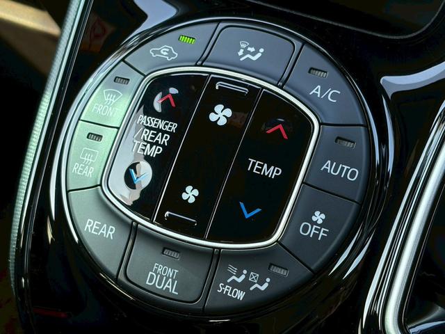 ヴォクシー ハイブリッドＶ　禁煙　両側パワースライドドア　セーフティセンス　純正ナビ　バックカメラ　地デジ　前席シートヒーター　クルーズコントロール　純正１５インチアルミ　スマートキー　ＥＴＣ　Ｂｌｕｅｔｏｏｔｈ接続　保証１年付（36枚目）