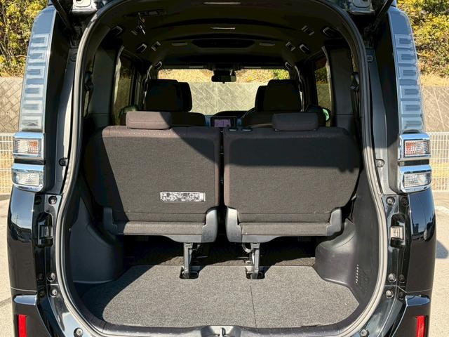 ヴォクシー ハイブリッドＶ　禁煙　両側パワースライドドア　セーフティセンス　純正ナビ　バックカメラ　地デジ　前席シートヒーター　クルーズコントロール　純正１５インチアルミ　スマートキー　ＥＴＣ　Ｂｌｕｅｔｏｏｔｈ接続　保証１年付（44枚目）