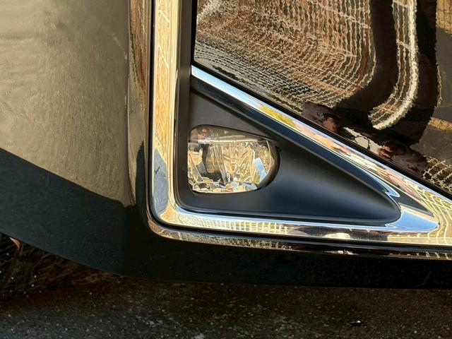 ヴォクシー ハイブリッドＶ　禁煙　両側パワースライドドア　セーフティセンス　純正ナビ　バックカメラ　地デジ　前席シートヒーター　クルーズコントロール　純正１５インチアルミ　スマートキー　ＥＴＣ　Ｂｌｕｅｔｏｏｔｈ接続　保証１年付（47枚目）