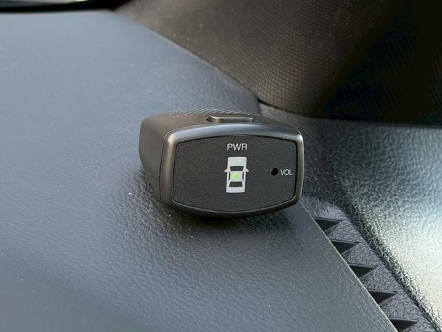 ヴォクシー ＺＳ　煌　禁煙　両側パワースライドドア　後席フリップダウンモニター　純正９インチナビ　バックカメラ　フルセグ　純正１６インチＡＷ　スマートキー　ＬＥＤヘッドライト　ドラレコ　ＥＴＣ　Ｂｌｕｅｔｏｏｔｈ　７人乗り（14枚目）