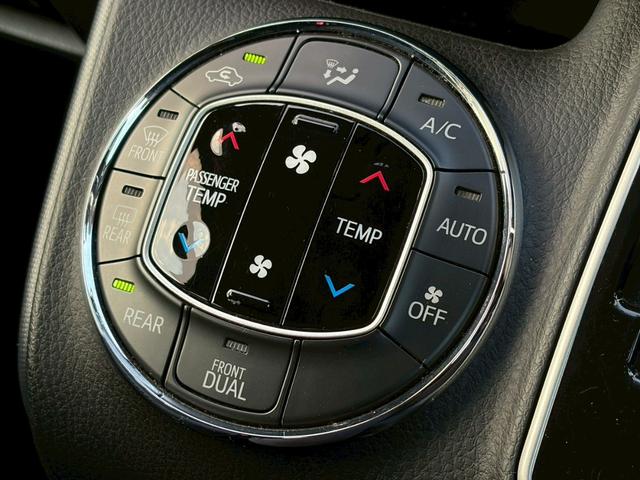 ヴォクシー ＺＳ　煌　禁煙　両側パワースライドドア　後席フリップダウンモニター　純正９インチナビ　バックカメラ　フルセグ　純正１６インチＡＷ　スマートキー　ＬＥＤヘッドライト　ドラレコ　ＥＴＣ　Ｂｌｕｅｔｏｏｔｈ　７人乗り（32枚目）