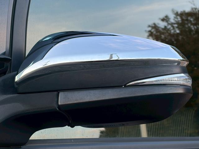 ヴォクシー ＺＳ　煌　禁煙　両側パワースライドドア　後席フリップダウンモニター　純正９インチナビ　バックカメラ　フルセグ　純正１６インチＡＷ　スマートキー　ＬＥＤヘッドライト　ドラレコ　ＥＴＣ　Ｂｌｕｅｔｏｏｔｈ　７人乗り（44枚目）