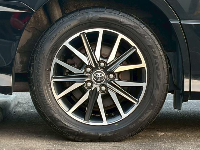 ヴォクシー ＺＳ　煌　禁煙　両側パワースライドドア　後席フリップダウンモニター　純正９インチナビ　バックカメラ　フルセグ　純正１６インチＡＷ　スマートキー　ＬＥＤヘッドライト　ドラレコ　ＥＴＣ　Ｂｌｕｅｔｏｏｔｈ　７人乗り（46枚目）