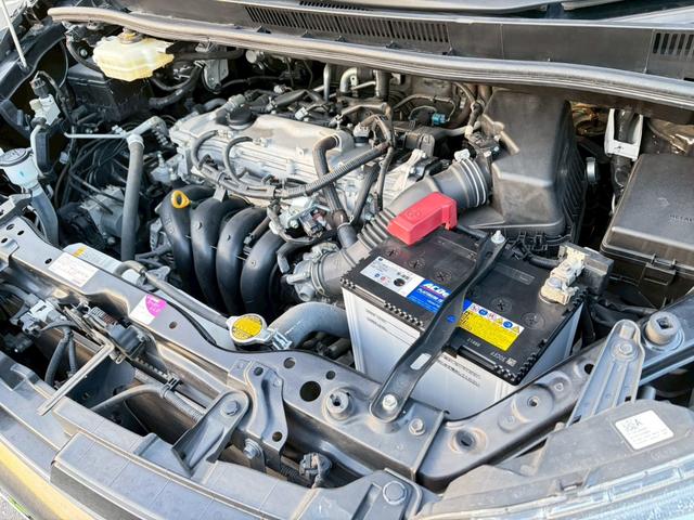 ヴォクシー ＺＳ　煌　禁煙　両側パワースライドドア　後席フリップダウンモニター　純正９インチナビ　バックカメラ　フルセグ　純正１６インチＡＷ　スマートキー　ＬＥＤヘッドライト　ドラレコ　ＥＴＣ　Ｂｌｕｅｔｏｏｔｈ　７人乗り（50枚目）