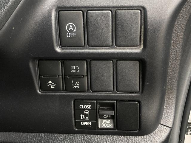 ノア Ｘ　禁煙　純正ナビ　トヨタセーフティセンス　パワースライド　クルーズコントロール　衝突軽減ブレーキ　レーンキープ　オートハイビーム　ＬＥＤヘッドライト　前後クリソナ　ＵＳＢポート　キーレス　車検整備付（19枚目）