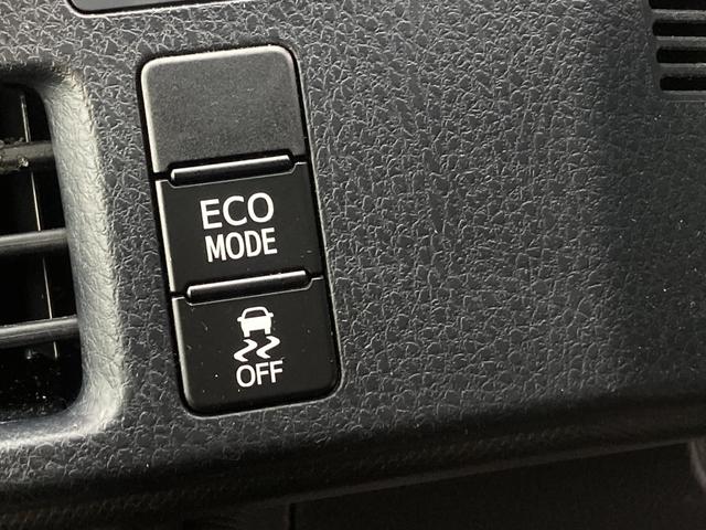 ノア Ｘ　禁煙　純正ナビ　トヨタセーフティセンス　パワースライド　クルーズコントロール　衝突軽減ブレーキ　レーンキープ　オートハイビーム　ＬＥＤヘッドライト　前後クリソナ　ＵＳＢポート　キーレス　車検整備付（24枚目）