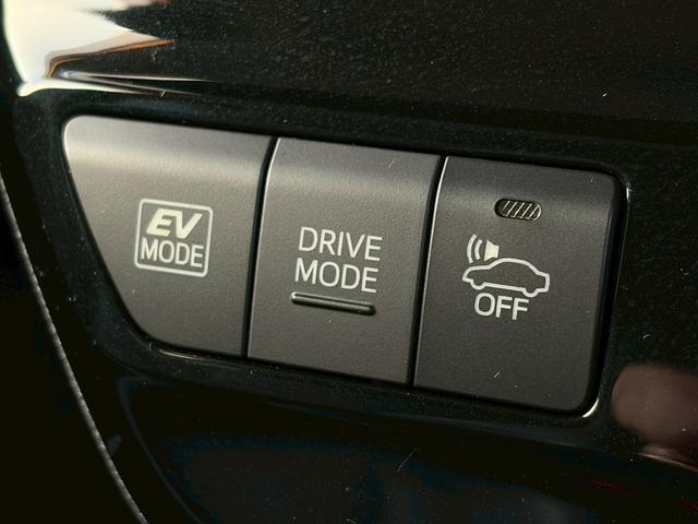 プリウス Aプレミアム ツーリングセレクション 禁煙車 純正9型ナビ バックカメラ 前後ドラレコ 黒革シート 前席シート冷暖 パーキングアシスト レーダークルーズ ヘッドアップディスプレイ LEDヘッドライト ETC 純正17インチAW 車検整備付(33枚目)