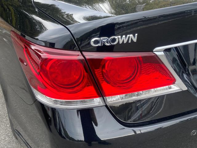 クラウンハイブリッド アスリートＳ　禁煙　黒革　純正ナビ　３６０度カメラ　純正１７インチＡＷ　シート冷暖　パワーシート　レーダークルーズ　フルセグ　ＥＴＣ　衝突軽減　レーンキープ　クリアランスソナー　Ｂｌｕｅｔｏｏｔｈ接続　スマートキー（34枚目）