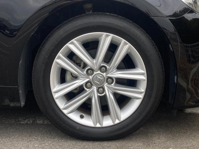 クラウンハイブリッド アスリートＳ　禁煙　黒革　純正ナビ　３６０度カメラ　純正１７インチＡＷ　シート冷暖　パワーシート　レーダークルーズ　フルセグ　ＥＴＣ　衝突軽減　レーンキープ　クリアランスソナー　Ｂｌｕｅｔｏｏｔｈ接続　スマートキー（35枚目）