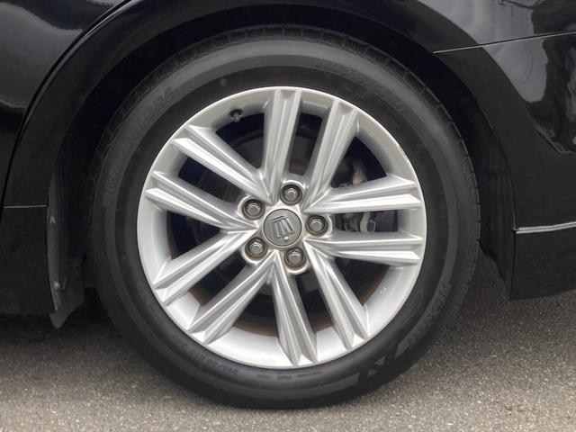 クラウンハイブリッド アスリートＳ　禁煙　黒革　純正ナビ　３６０度カメラ　純正１７インチＡＷ　シート冷暖　パワーシート　レーダークルーズ　フルセグ　ＥＴＣ　衝突軽減　レーンキープ　クリアランスソナー　Ｂｌｕｅｔｏｏｔｈ接続　スマートキー（37枚目）