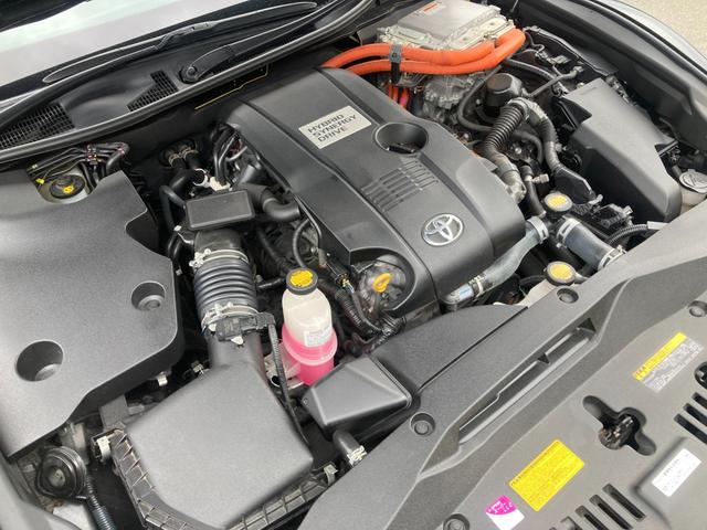 クラウンハイブリッド アスリートＳ　禁煙　黒革　純正ナビ　３６０度カメラ　純正１７インチＡＷ　シート冷暖　パワーシート　レーダークルーズ　フルセグ　ＥＴＣ　衝突軽減　レーンキープ　クリアランスソナー　Ｂｌｕｅｔｏｏｔｈ接続　スマートキー（39枚目）